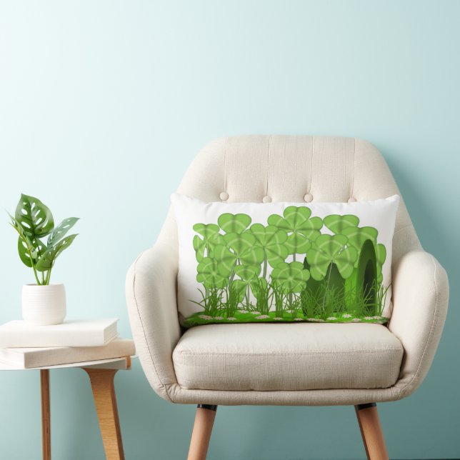 Leprechaun's Top Hat Lying im Bereich der Kleeblät Lendenkissen (Stuhl )