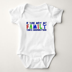 Lernte meine Familie kennen Lustiges Baby T-Shirt  Strampler