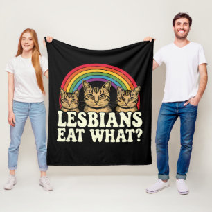 Lesben essen was Vintage LGBT Stolz-Monat-Meme Fleecedecke