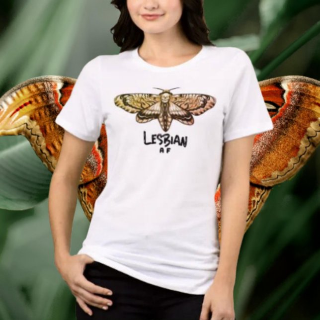 Lesbian AF Todeskopfmoth Tri-Blend Shirt (Von Creator hochgeladen)