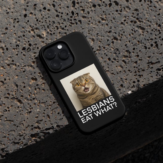 Lesbians Eat What Funny Case-Mate iPhone Hülle (Von Creator hochgeladen)