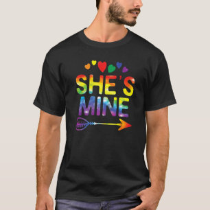 Lesbische Paare, die ich zum LGBT-Stolz führe T-Shirt