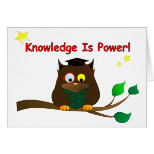 Lesen eines klugen Owl