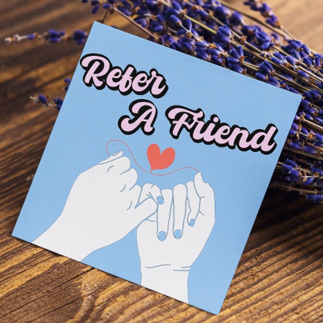 Lesen Sie eine Illustration zum Schriftart eines f Empfehlungskarte (Refer A Friend Heart Script Font Hands Illustratio Referral Card)