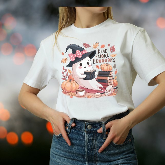 Lesen Sie Moore Boooks Ghost Halloween T-Shirt (Von Creator hochgeladen)