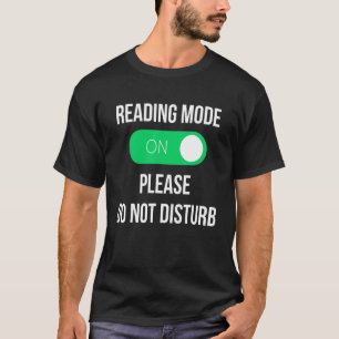 Lesendes Bücherwurm Buch T-Shirt