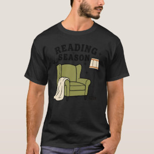 Lesesaison Gemütlicher Lesesessel Bibliothek Buchl T-Shirt