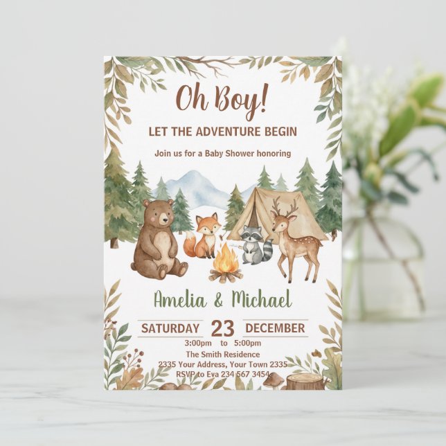 Let the Adventure Begin Woodland Boy Baby Shower Einladung (Stehend Vorderseite)