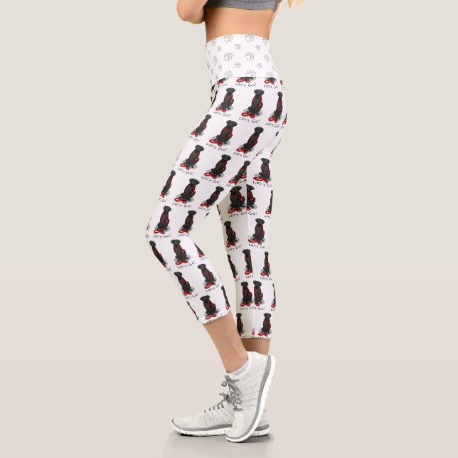Let's Go! Walk Flat-Coated Retriever Dog (black) Capri Leggings (Links)