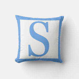 Letter S Baby Blue Border Kissen