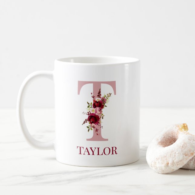 Letter T Burgundy Blush Floral Kaffeetasse (Mit Donut)