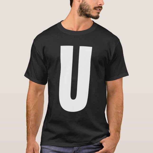 Letter U Upper Case Alphabet Halloween T-Shirt (Vorderseite)