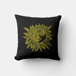 Letterpress Style Sun Kissen