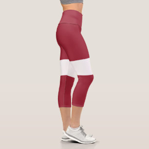 Lettische Flagge Capri Leggings