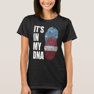 Lettische und mikronesische DNA-Heritage-Flagge T-Shirt