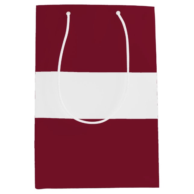 Lettland-Flagge Mittlere Geschenktüte (Vorderseite)
