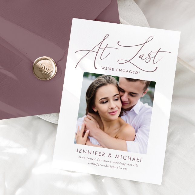 Letzte Ankündigung der Verlobung von Mauve Script- (Von Creator hochgeladen)