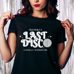 Letzte Disco Name Retro Silver 70er Bachelorette T-Shirt<br><div class="desc">Letzte Diskothek 70er Stil Junggeselinnen-Abschied T - Shirt. Shirt mit Diskothek und schwarz-silber Retro-Schriftart mit Text letzte Disco. Klicken Sie auf Anpassen,  um Ihre Namen und Details hinzuzufügen oder im Designwerkzeug zu bearbeiten.</div>