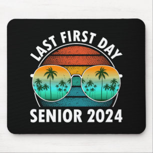 Letzter erster Schultag Senior 2024 Sungles Boys Mousepad