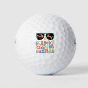 Letzter Schultag Groovy Schule ist für den Sommer Golfball