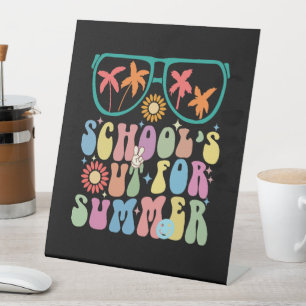 Letzter Schultag Groovy Schule ist für den Sommer Sockelschild
