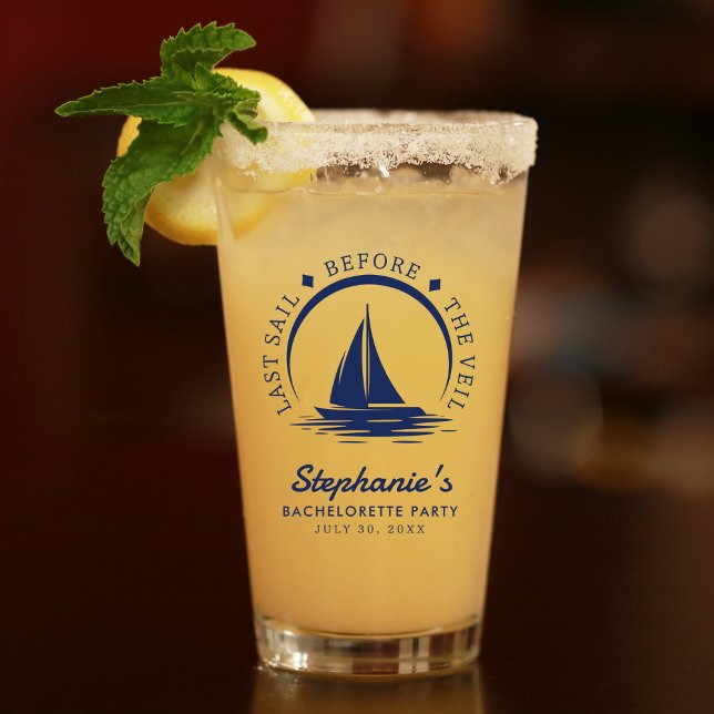 Letztes Segel vor dem Schleier-Junggeselinnen-Absc Glas (Von Creator hochgeladen)