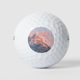 Letztes Sonnenlicht auf dem Berg Storžič, Slowenie Golfball