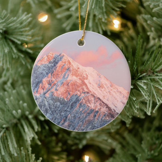 Letztes Sonnenlicht auf dem Berg Storžič, Slowenie Keramik Ornament (Baum)