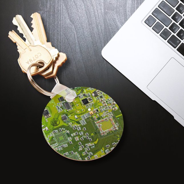 Leuchtend grüne Computergehäuse Schlüsselanhänger (Von Creator hochgeladen)