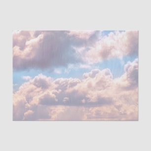 Leuchtende rosafarbene Wolken in einem blauen Himm Seidenpapier