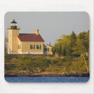 Leuchtturm am Lake Superior bei Copper Harbor Mousepad