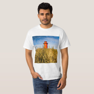 Leuchtturm in Stykisholmur, Island T-Shirt