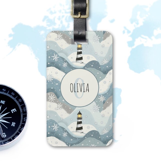 Leuchtturm mit Eiswaves Winter Nautical Monogram Gepäckanhänger (Von Creator hochgeladen)