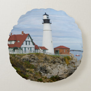 Leuchtturm Portland Headlight auf felsigem Ufer Rundes Kissen