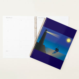Leuchtturm und Segelboot bei nächtlicher mondbesch Planer