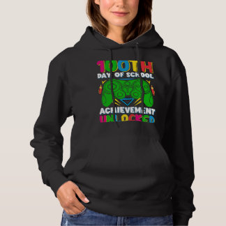 Level 100 Day of School Unlock Gamer 100. Tage Hoodie
