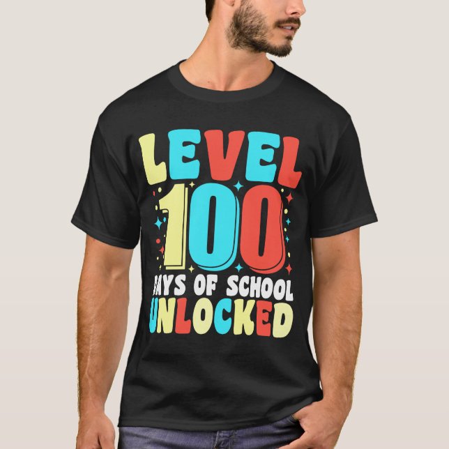 Level 100 Days of School Unlock Gamer Video Game T-Shirt (Vorderseite)