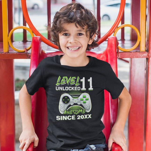 Level 11 Unlocked - Fun Birthday 11 Gamer  T-Shirt (Von Creator hochgeladen)