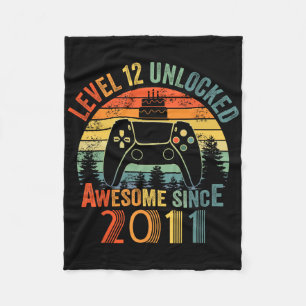 Level 12 Unlock Video Game 12 Jahre alt 12. Bir Fleecedecke