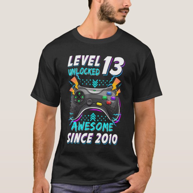 Level 13 Unlocked Gamer 13Th Bday 13 T-Shirt (Vorderseite)