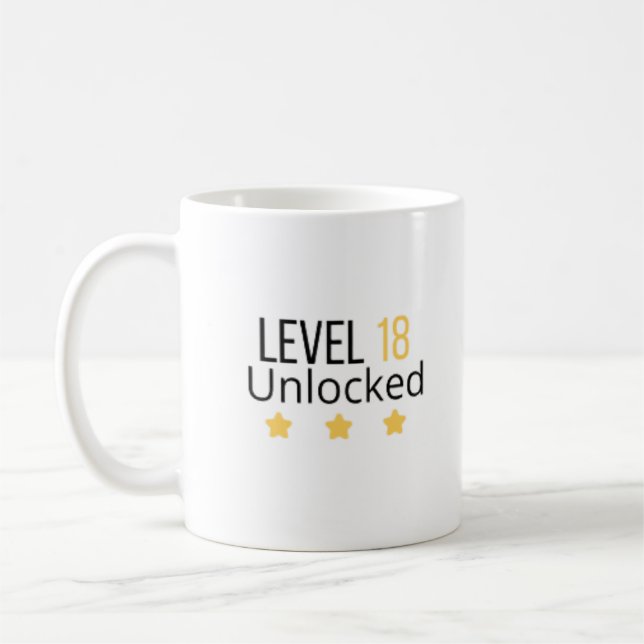 Level 18 freigeschaltet Gelber Geburtstagsbecher  Kaffeetasse (Links)