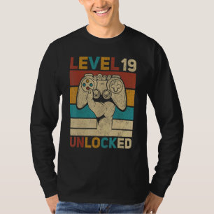 Level 19 Jahre alt Unverschlossen 19. Geburtstag G T-Shirt