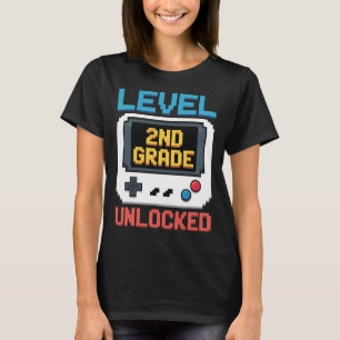 Level 2. Klasse freigeschaltet Ck Zur Schule Gamer T-Shirt