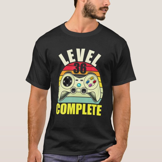Level 36 Complete Gamer Birthday Celebrant Video G T-Shirt (Vorderseite)