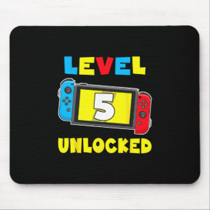 Level 5 freigeschaltet 5. Geburtstags-Shirt Videos Mousepad