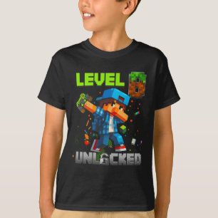 Level 8 freigeschaltet Lustiger Geburtstagsjunge P T-Shirt