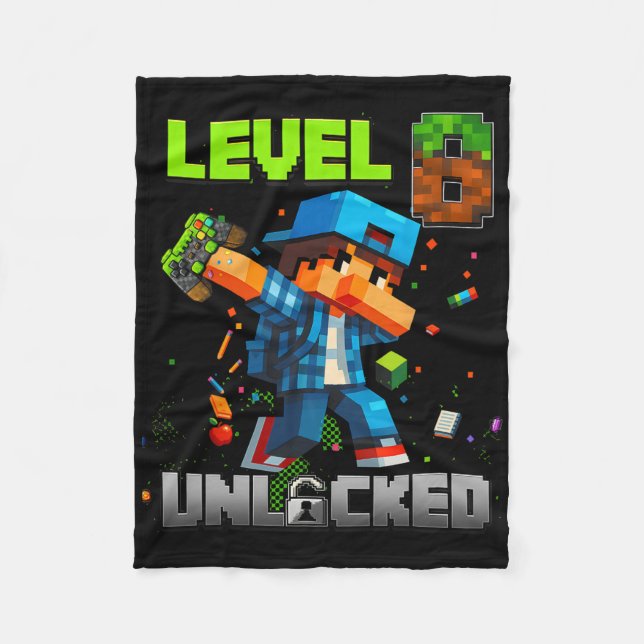 Level 8 Unlocked Funy Birthday Boy Pixel Gamer 8th Fleecedecke (Vorderseite)