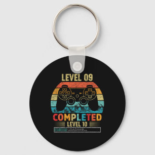 Level 9 Abgeschlossen Level 10 Lädt 9. Geburtstags Schlüsselanhänger