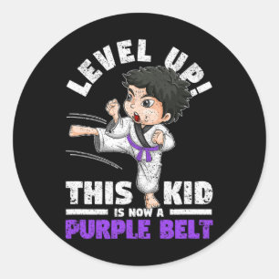 Level Up Dieser Kid Ist Jetzt Ein Lila Gürtel Kara Runder Aufkleber