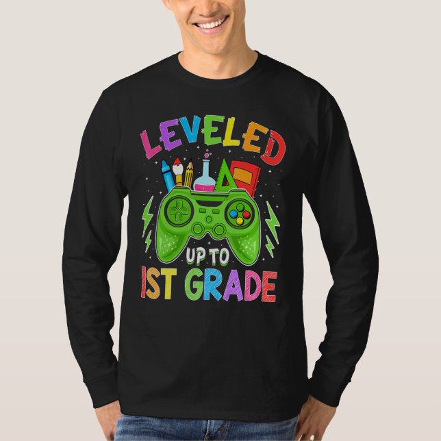 Leveled Up To 1st Grade Gamer Back To School Stude T-Shirt (Vorderseite)